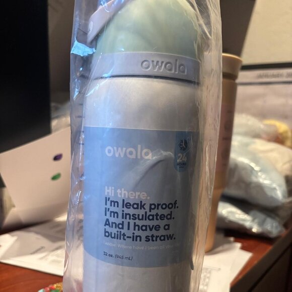 Owala Iced Breeze Insulated Water Bottle with Straw- brand new, 32 oz - Picture 2 of 5